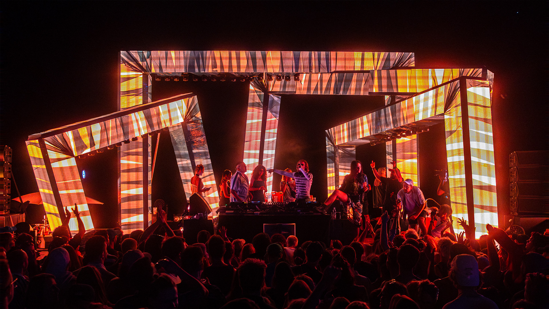 stage_lhf3